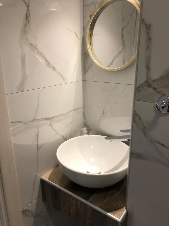 Central Park Sea Appartments カヴァラ エクステリア 写真