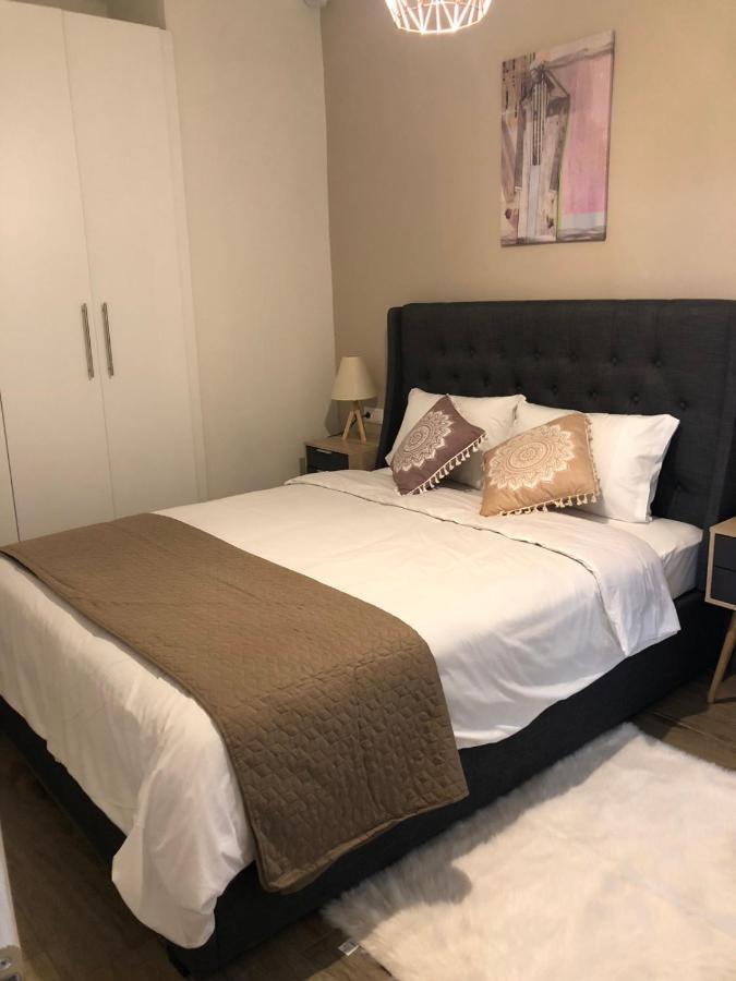 Central Park Sea Appartments カヴァラ エクステリア 写真